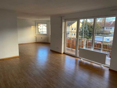 3 Zimmer Wohnung in Dasing mit Balkon