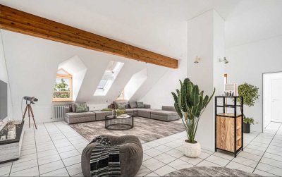 Großzügige Dachgeschosswohnung in zentrumsnaher Wohnlage