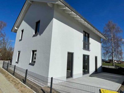 STADTVILLA Neubau Erstbezug - Einziehen und wohlfühlen - Familienfreundlich in Fuchstal-Leeder