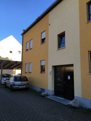 Teilmöbliertes Apartment - mit Einbauküche