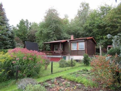 Wochenend- und Ferienhausgrundstück mit Bungalow, Finnhütte und Gerätehaus