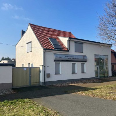 Geräumiges, 14-Zimmer-Einfamilienhaus in Bitterfeld-Wolfen