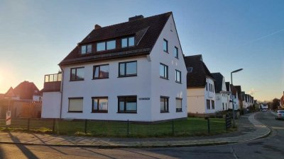 Großzügige 4-Zimmer-EG-Wohnung mit Terrasse in Blumenthal