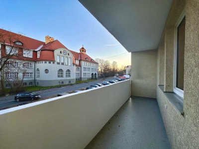 Familienfreundliche 4-Zimmer-Wohnung mit Balkon zu vermieten