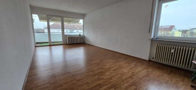 Helle 2 ZKB Wohnung mit Stellplatz