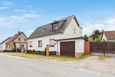 Provisionsfrei – Ein/Zweifamilienhaus mit familienfreundlicher Aufteilung und großem sonnigem Garten