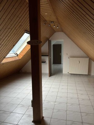 Exklusive 3-Zimmer-Dachgeschosswohnung zur Miete