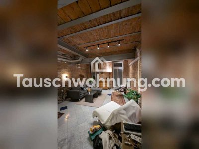 Tauschwohnung: Loft mit Backsteinwänden und Gewölbe im Souterrain