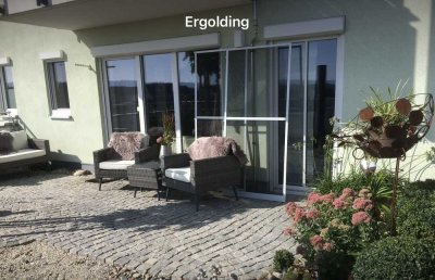 Exklusive 1,5-Zimmer-Wohnung mit Balkon und Einbauküche in Ergolding