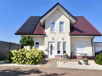 Einfamilienhaus in Lintorf PV Anlage Klimaanlage Renoviert