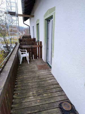 Attraktive 1-Zimmer-Wohnung mit Balkon in Riedlhütte