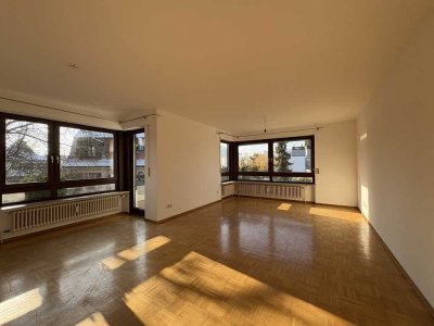 *** Attraktive 3,5-Zimmer-Wohnung mit 2 Balkon und Ausblick in Reutlingen ***