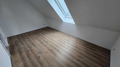 Erstvermietung 4,5 Zimmer Neubauwohnung