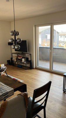 Attraktive 2-Zimmer-Wohnung mit Balkon und Einbauküche in Raaba