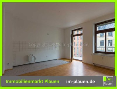 1,5-Zimmer-Wohnung mit Balkon für Studenten & Berufspendler in Plauen – Einbauküche optional