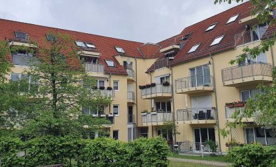 Markkleeberg - ruhige 1-Zimmer-Wohnung mit  Balkon und 2 Stellplätzen in Traumlage