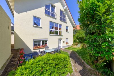 Mehrgenerationenhaus mit Einliegerwohnung in Top Zustand und Panoramablick