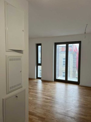 SPECIAL OFFER: Berliner Allee: ERSTBEZUG im NEUBAU per 2024 : u.a. 1,5-Zi- EG- Wohnung mit TERRASSE