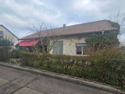 Kleines Haus zum Sanieren in ruhiger und sonniger Lage im Westen von Schwäbisch Gmünd