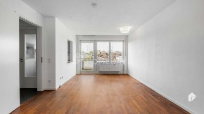 Sofort bezugsfrei! Helle und moderne 2- Zimmer Wohnung mit Westbalkon