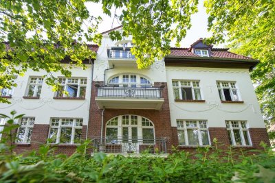 TOP-Chance für Kapitalanleger: Sonnige 4-Zimmer-Dachgeschosswohnung mit Südloggia - provisionsfrei