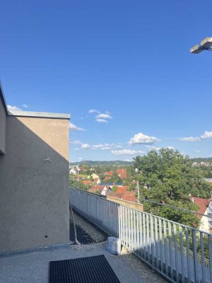 Erstbezug! Tolle Maisonettewohunng mit Dachterrasse, EBK und Aufzug!