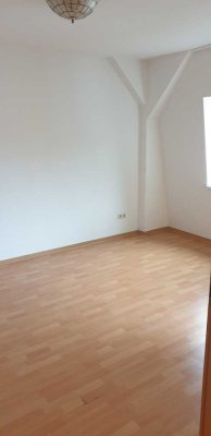 2Zimmer mit Balkon in Weißenfels