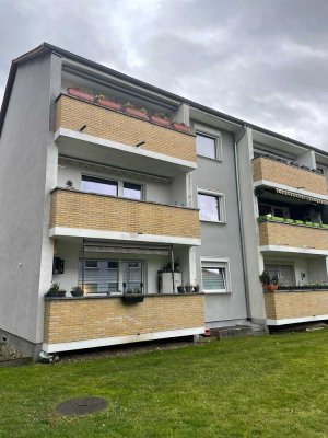 3 Zimmerwohnung mit Balkon und Blick ins Grüne