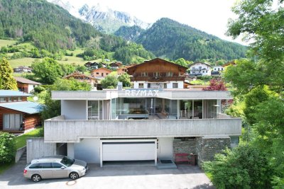 Freizeitwohnsitz in Perfektion - Alpine Atrium Villa im Bestzustand