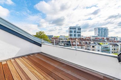 Spektakuläre Terrassenwohnung auf zwei Ebenen - 4 Zimmer/ 2 Bäder/ Sonderwünsche erlaubt!