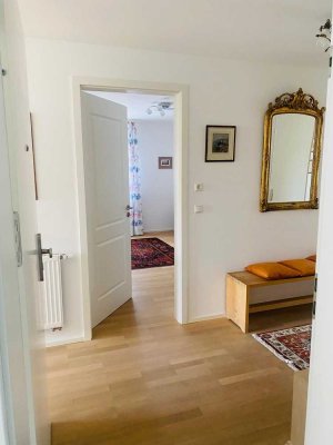 Zeitlos elegant und liebevoll eingerichtete 3 Zimmer Wohnung, barrierefrei, in Gmund am Tegernsee