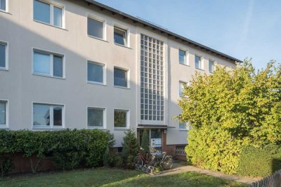 Vollsanierte 2-Zimmer-Wohnung mit großem Balkon!