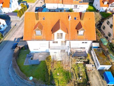 Großes Reihenmittelhaus mit Garten und Garage