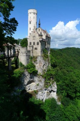 Lichtenstein: TOP gepflegtes EFH mit Schloßblick zu verkaufen!