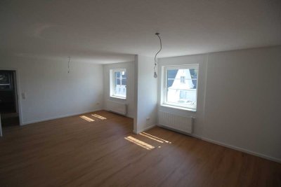 Duisburg- Homberg, tolle sanierte große 2 Zimmerwohnung in bester Lage
