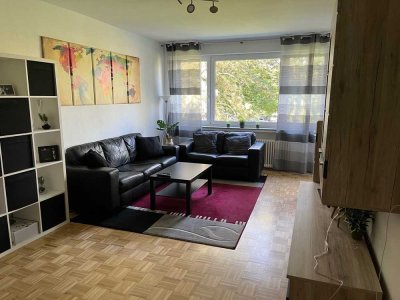 Modernisierte Wohnung mit zwei Zimmern und Balkon in Erftstadt