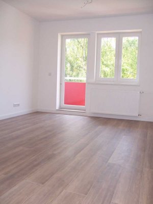 !!!Hochwertig saniert in Bestlage, Einbauküche inklusive, Balkon!!!