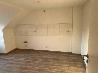 Moderne Dachgeschosswohnung in Herne, Emscherstraße XXX - Ab 01.04.2025 verfügbar**