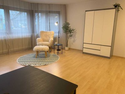 Neu möblierte 1 Zi.-Whg. mit EBK, Tageslichtbad, Balkon, Stellplatz, TV, WLAN - Filderstadt