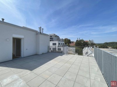 Sonnige DG-Wohnung - 3 Zimmer - große Terrasse