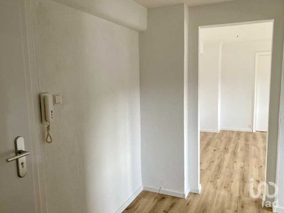 Helle und Moderne 2-Zimmer-Wohnung in der Südweststadt – Frisch Renoviert!