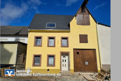 ### R E D U Z I E R T ###  Haus mit Ausbaureserve