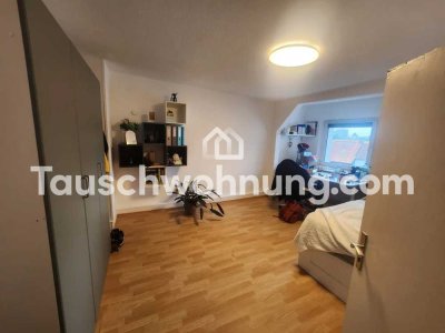 Tauschwohnung: 2,5 Zimmer Wohnung gegen mind. 1,5 Zimmer Wohnung