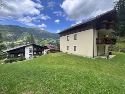 GEMÜTLICHE EIGENTUMSWOHNUNG IN WUNDERSCHÖNER UND IDYLLISCHER LAGE IN BAD KLEINKIRCHHEIM - DIREKT AN DIE SKIPISTE ANGRENZEND!