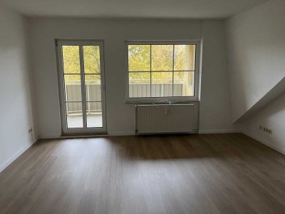 Ansprechende und sanierte 2,5-Raum-DG-Wohnung mit Balkon in Wittstock/Dosse