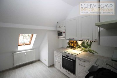 Dachgeschosswohnung in toller Villa in ruhiger grüner Lage in Forst