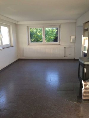 Helle 1-Zimmer-Souterrain-Wohnung in Rhein-Sieg-Kreis