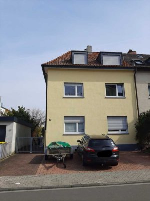 Gemütliche 2 ZKB-Wohnung mit gehobener Innenausstattung und Balkon in Ludwigshafen-Friesenheim