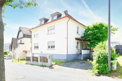 Charmanter Altbau mit viel Potenzial & großem Grundstück in verkehrsgünstger Lage in Niederlahnstein