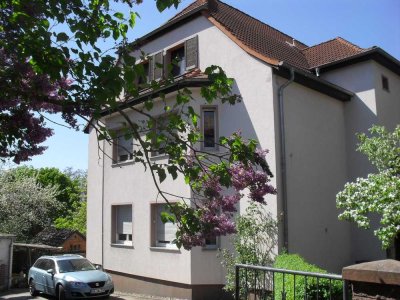 Ansprechende 5-Zimmer-Wohnung mit Balkon in Merseburg